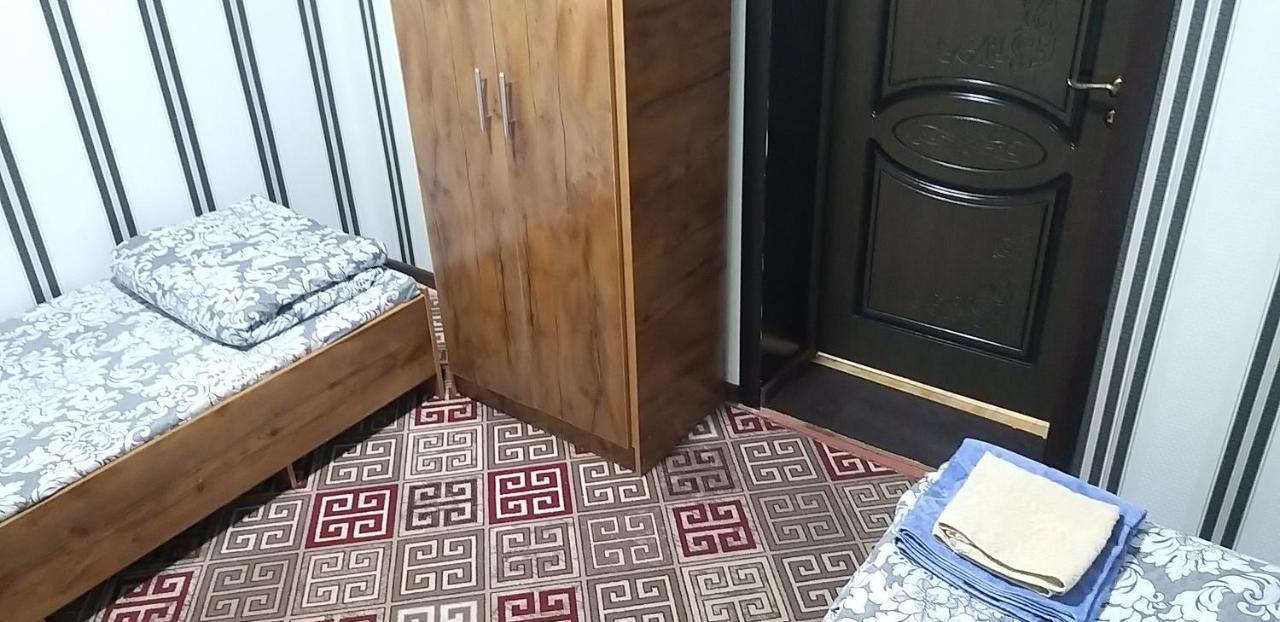 Guest House 777 Turkistan Zewnętrze zdjęcie
